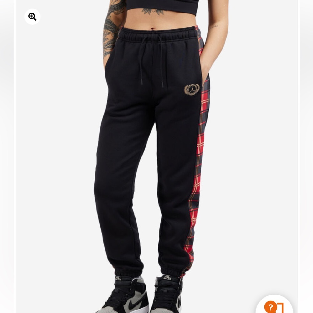 Nike Jordan Brooklyn Women’s Plaid Fleece Pants XS